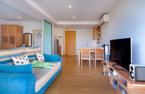 Cha-am Apartment | Baan SanKraam 1BR Apt, CDA-PoolView