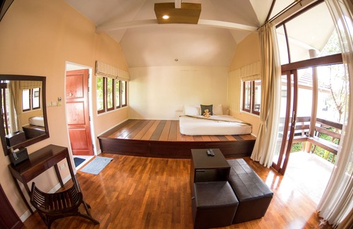 Samut Songkhram Hotel | Baan Suan Nuanta