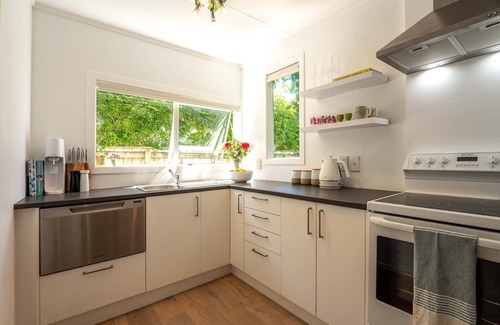 Blackpool Apartment | Bach 14 | Stay Waiheke