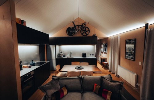 Ohau House | Backcountry hut with a modern twist