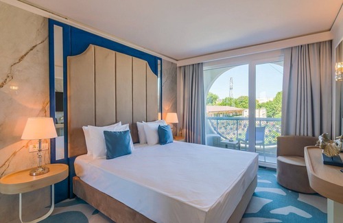 Eforie Nord Hotel | Bacolux Koralio