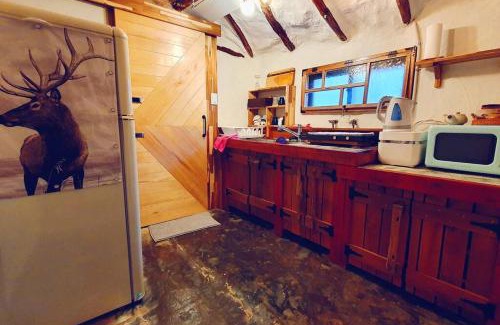 Pyeongdae-ri House | Bada Namu House 바닷가나무집