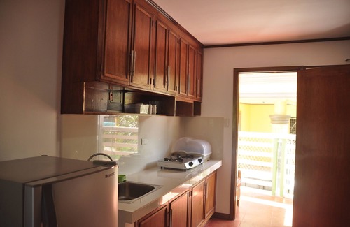 Puerto Galera Apartment | BADLADZ Staycation Condos