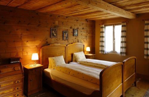Wilderswil Hotel | Baeren Hotel, The Bear Inn
