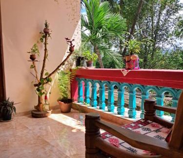 Akshi House | Bageecha B&B- Vaayu