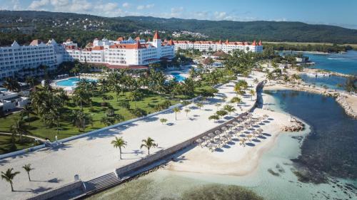 Runaway Bay Resort | Bahia Principe Grand Jamaica - All Inclusive