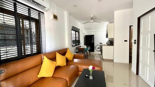 Kathu House | Baiyok 10 - Single Home with 2 bedrooms plus 2 bathrooms Near Kathu Waterfall
