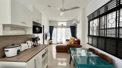 Kathu House | Baiyok 10 - Single Home with 2 bedrooms plus 2 bathrooms Near Kathu Waterfall