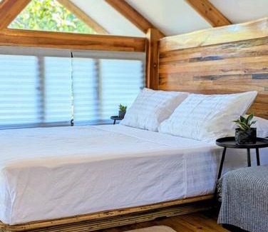 El Nido House | Balai Dulilit Entire Vacation Home with Free All Terrain Vehicle
