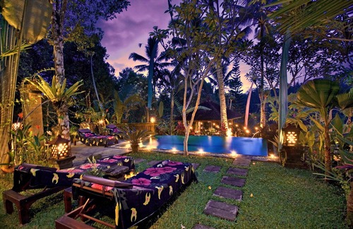 Melayang Villa | BALINESE EXOTIC Pool Villa With VALLEY VIEW