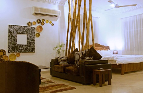 Teshie Bed & Breakfast | Bamboo House