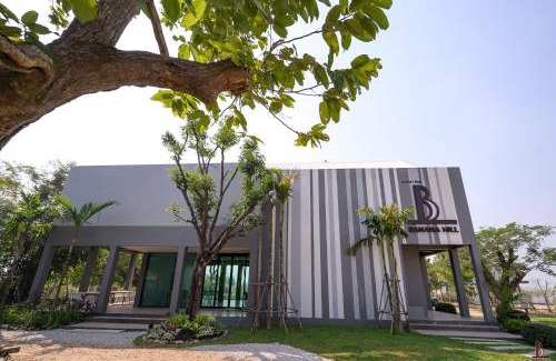 Kamphaeng Phet Hotel | BananaHill