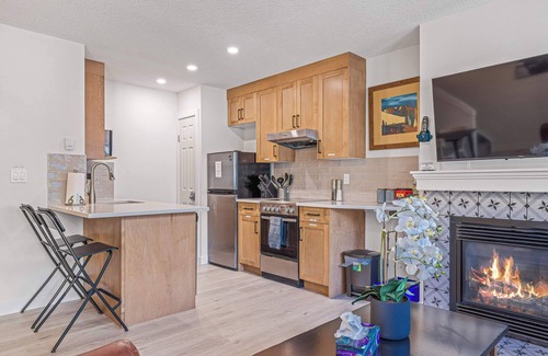 Harvie Heights House | Banff Boundary Lodge/2BR 1.5BT/AC/Hot tub