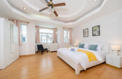 Patong House | Bangla house with 4 houses Pick house before BOOK