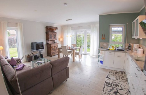 Varel House | Barbara Comfortable Holiday Residence
