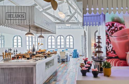 Caleta de Fuste Hotel | Barceló Fuerteventura Royal Level