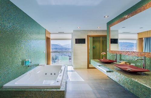 Figares Hotel | Barceló Granada Congress