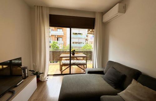 Gava Apartment | Barcelona a 20 minutos en piso reformado y soleado