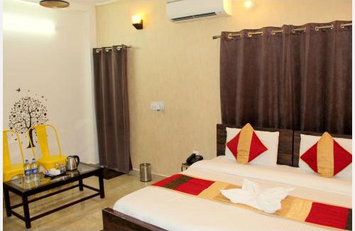 Bareilly Hotel | BAREILLY HOTEL KRISHNA RESIDENCY# Near Vaishno Devi Temple - A Premium Hotel In Bareilly