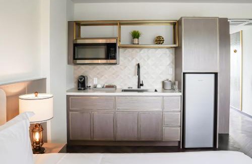 Central Beach Hotel | Barley House