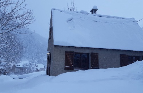 Pla d'Adet Ski Chalet | Barn for rent Espiaube