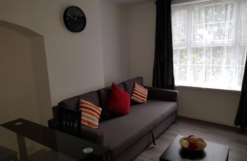 Burnt Oak Apartment | Barnfield Place