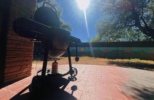 Heart of Lubbock House | Barrel Oak Mansion- Fire pit, & pool table NR TTU