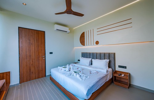 Halol Hotel | Basalt Paradise Resort And Spa