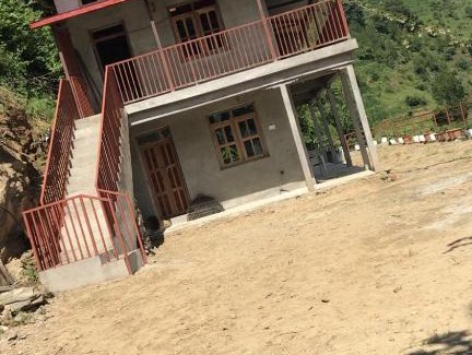 Changunarayan House | Baseri farmstay and retreat