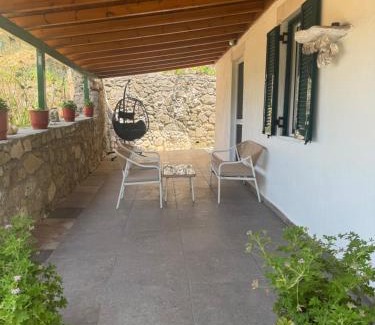 Lazarata House | Basil & Breeze