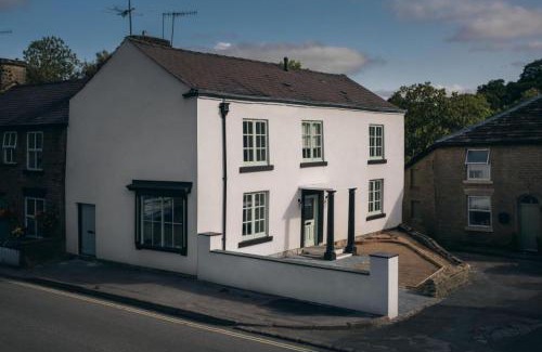 High Peak House | Basin Cottage Retreat