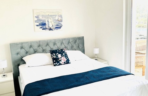 Cove Basina (Jelsa) Apartment | Basina Beach apartament
