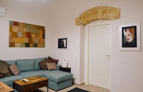 Palermo Apartment | Basso 61, Urban Oasis with Mini Pool and Courtyard