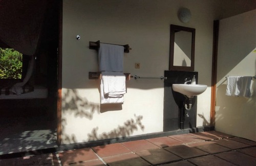 Pejarakan Hotel | Batu Ampar Menjangan