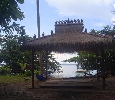 Karimunjawa Islands Ski Chalet | batu putih cottage karimunjawa