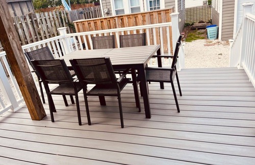 Somers Point House | BAY AND BEACHnRelax in this well appointed beach cottage in historic Old Town