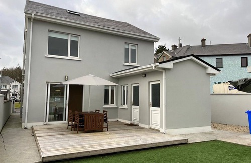 Spiddal House | Bay Area House is a perfect base to tour Connemara