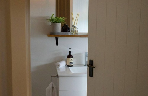 St Helens Apartment | Bay of Fires Apartments - Suite 1