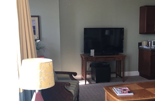 Baytowne Wharf Condo | Bay views & sunsets in the Grand Sandestin! Baytowne Wharf Village