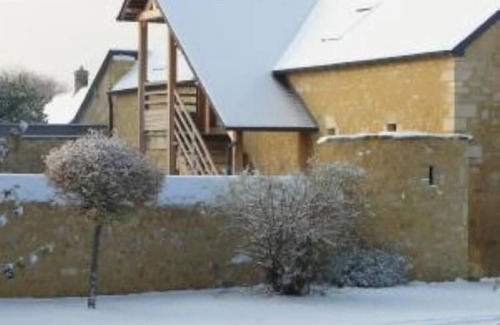 Juaye-Mondaye Cottage | BAYEUX, "Le Bonheur" gîte with private garden 15 minutes from the DDay beaches