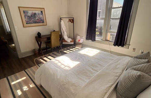 Bayfield Hotel | Bayfield Guest House - Entire Downtown Building