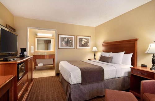 West Fairfax Hotel | Baymont by Wyndham Culpeper