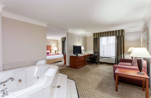 Madisonville Hotel | Baymont by Wyndham Madisonville