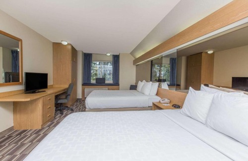 Spenard Hotel | Baymont Inn & Suites by Wyndham Anchorage Airport