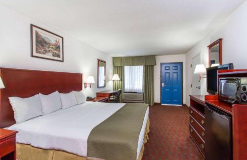 Manning Hotel | Baymont Inn & Suites