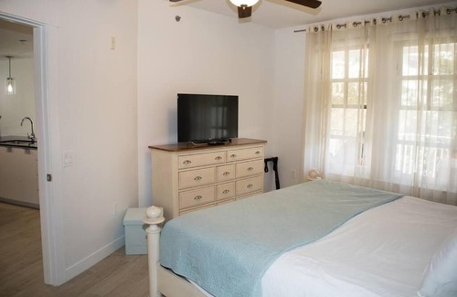 Baytowne Wharf Apartment | Baytowne Bliss - Luxury Condo with Resort Pool & Shuttle