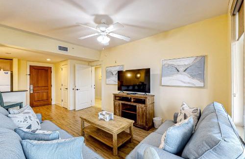 Baytowne Wharf Apartment | Baytowne Wharf Observation Point North 458 and 460 combo