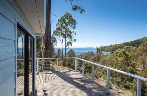 Adventure Bay House | Bayview Bruny Island Beach House