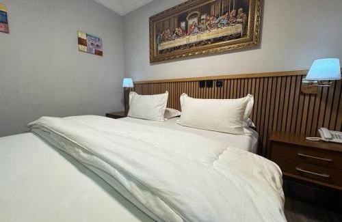 Accra Hotel | Bayview