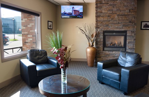 Lloydminster Hotel | BCMInns Lloydminster